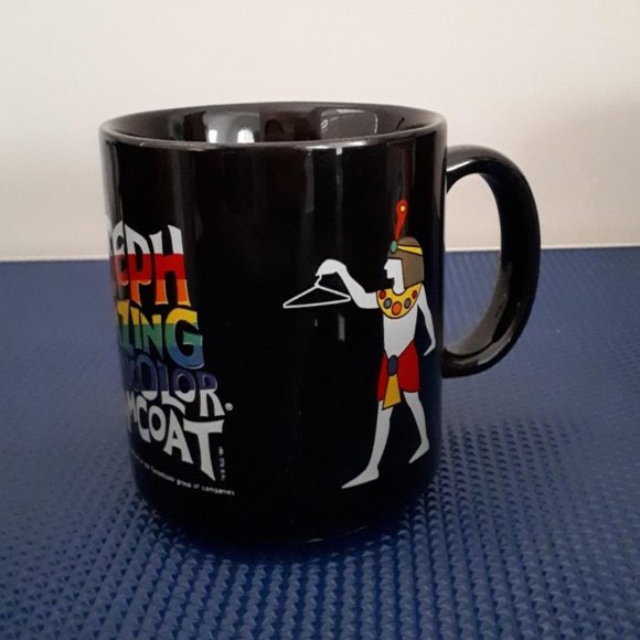 ** SOLD ** (A) Broadway Lover Mugs - Set of 5 - Picture 12 of 12